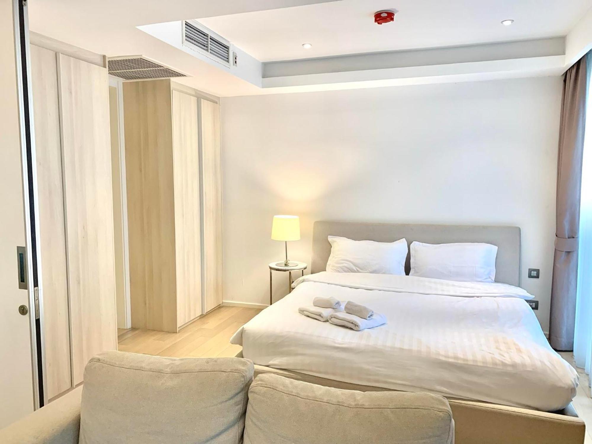 Appartement Sukhumvit 11#Luxury#Pool#Gym#Bts Nana&Mrt Sukhumvit#1Br#Max2Ppl à Bangkok Extérieur photo