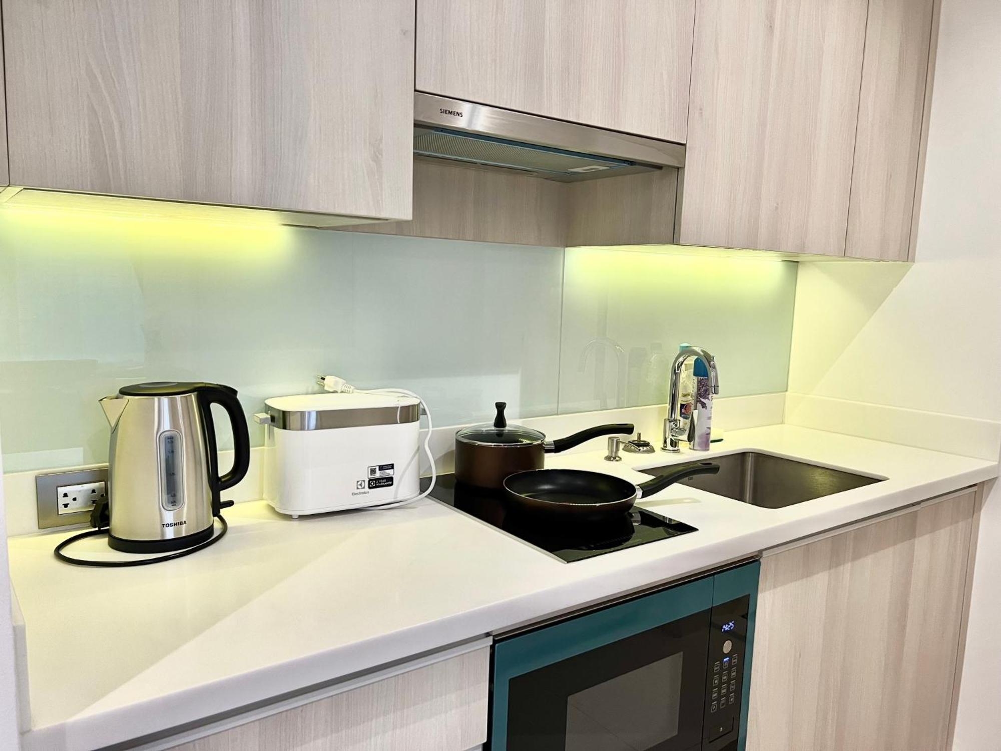 Appartement Sukhumvit 11#Luxury#Pool#Gym#Bts Nana&Mrt Sukhumvit#1Br#Max2Ppl à Bangkok Extérieur photo